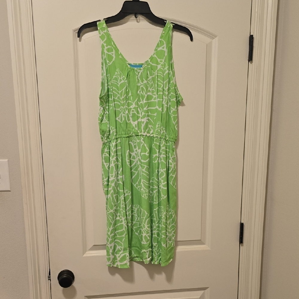 Green and White Sleeveless Dress